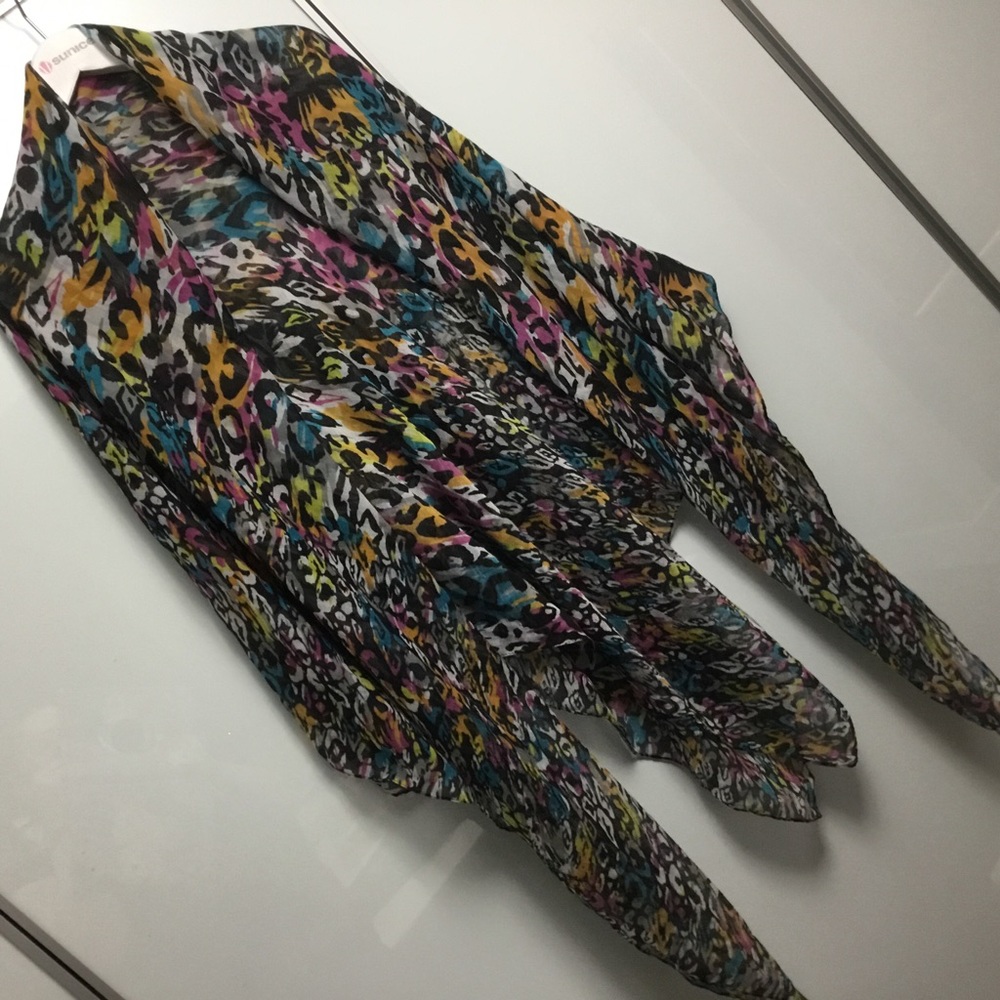 Light Scarf colourful animal print Great condition
